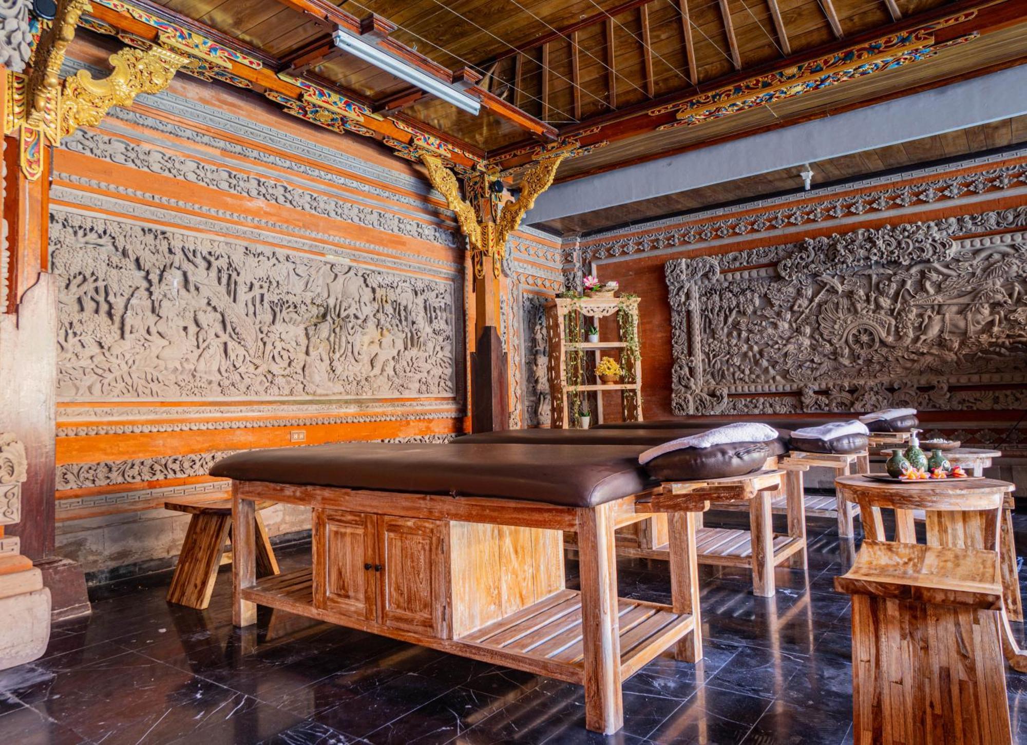โรงแรมวีนา ฮอลิเดย์ วิลล่า กูตา ภายนอก รูปภาพ